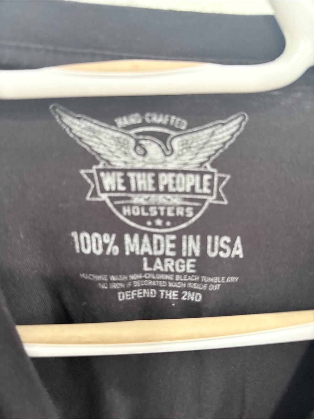 We The People Holsters Regular Fit Graphic Logo T-Shirt Black Crew Neck L - Picture 6 of 6